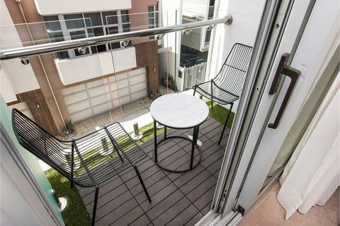 The Nest - Boho Bedroom Near The City With Roof Terrace - New Castle Holiday 3