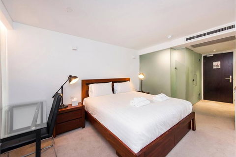 The Nest - Convenient & Comfy Space With Fantastic Rooftop - New Castle Holiday 1