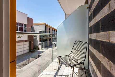 The Nest - Elegant Private Room Near The City + Roof Terrace - New Castle Holiday 2