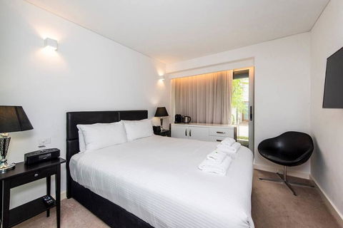 The Nest - Homely Escape In Northbridge And Large Roof Terrace - New Castle Holiday 0