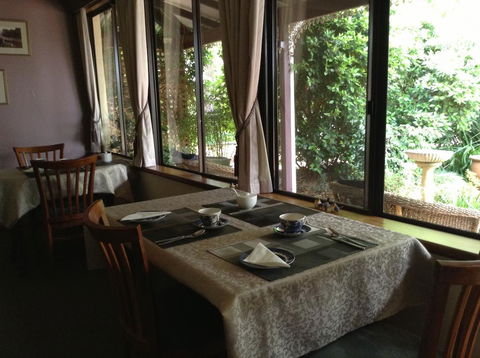 The Noble Grape Guesthouse - New Castle Holiday 2