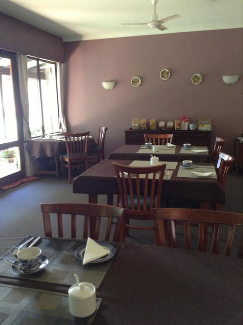 The Noble Grape Guesthouse - New Castle Holiday 3