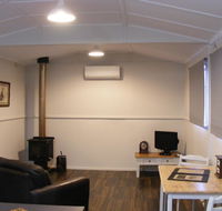 The Old School House BnB - New Castle Holiday