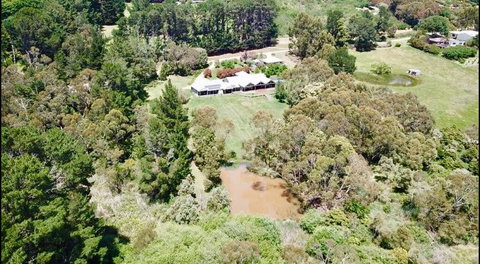 The Orchard Luxury Accommodation - New Castle Holiday 0