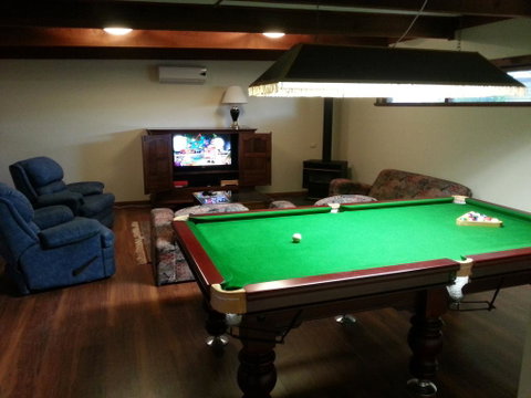 The Palms - New Castle Holiday 2