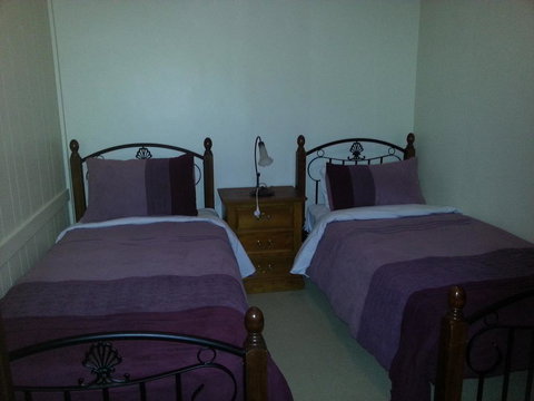 The Palms - New Castle Holiday 3