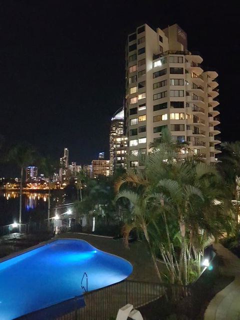 The Pinnacle Apartments - New Castle Holiday 1