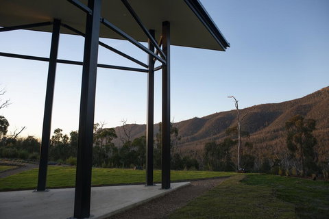 The Retreat - New Castle Holiday 1