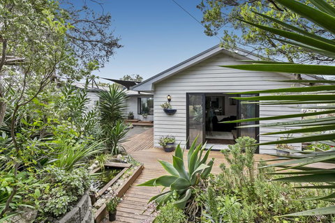 The Rye Tree House - New Castle Holiday 0