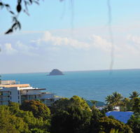The Sanctuary at Trinity Beach - New Castle Holiday