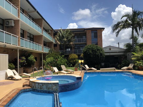 The Tahitian Holiday Apartments - New Castle Holiday 0