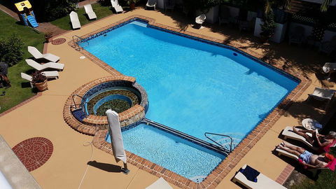 The Tahitian Holiday Apartments - New Castle Holiday 3