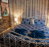 The Treehouse Mandurah - New Castle Holiday