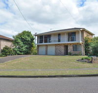 The Verandah' 9 Hanson Avenue - fantastic child friendly home - New Castle Holiday