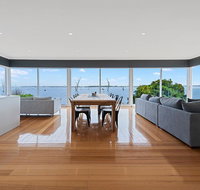 The View - New Castle Holiday