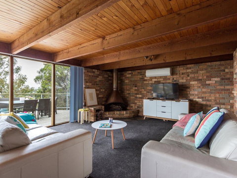 The View - New Castle Holiday 2