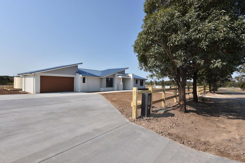 TheHorizon7 - New Castle Holiday 2