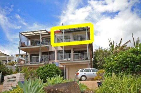 Three Bays Coolum - New Castle Holiday 2