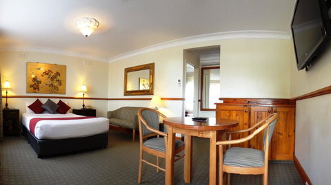 Three Explorers Motel - New Castle Holiday 2