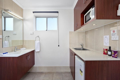 Thunderbird Motel Yass - New Castle Holiday 3