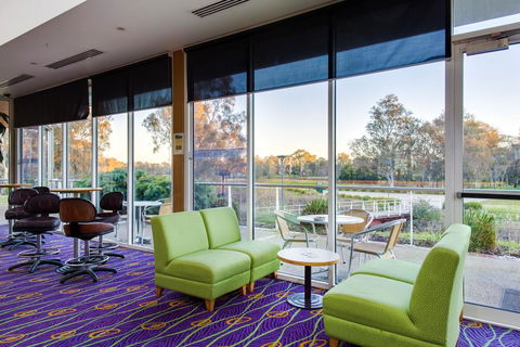 Thurgoona Country Club Resort - New Castle Holiday 1