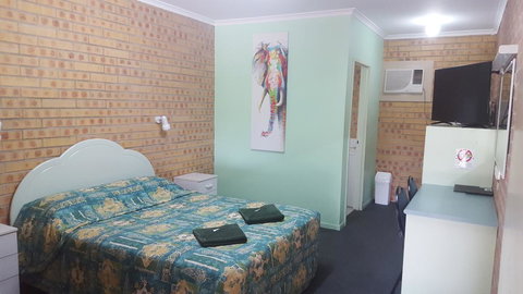 Tiaro Motor Inn - New Castle Holiday 2