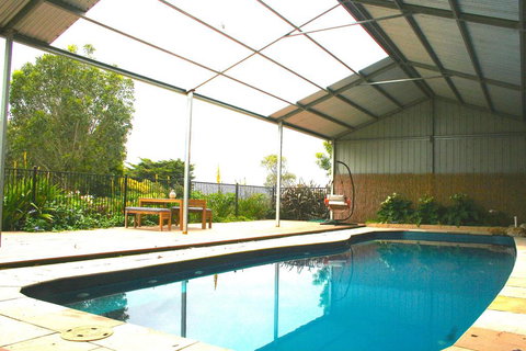 Tindoona Cottages - New Castle Holiday 3
