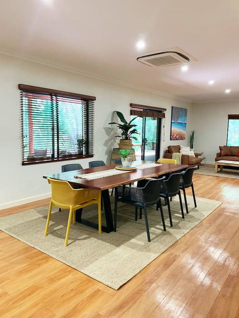 Toby's Escape - New Castle Holiday 3