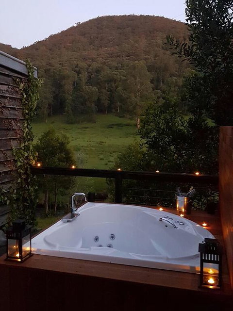 Toorongo River Chalets - New Castle Holiday 3