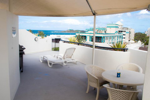 Top Floor Unit At The Caribbean Resort Mooloolaba - New Castle Holiday 0