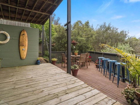 Tootgarook Treasure - New Castle Holiday 2