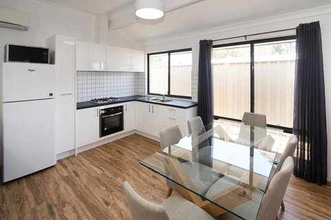 Tootys Place - New Castle Holiday 1