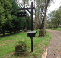 Toscana on Greenhills - New Castle Holiday