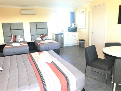 Toukley Motor Inn - New Castle Holiday 2