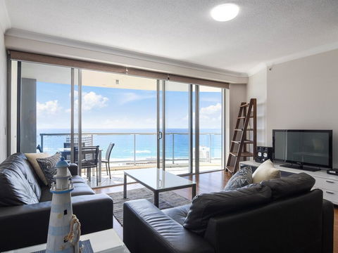 Towers Of Chevron - Private Apartments - New Castle Holiday 1