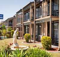 Town Beach Motor Inn Port Macquarie - New Castle Holiday
