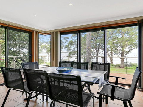 Tradewinds @ The Bay - All The Comforts Of Home - New Castle Holiday 3
