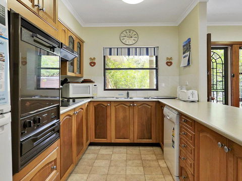 Tradewinds @ The Bay - All The Comforts Of Home - New Castle Holiday 1