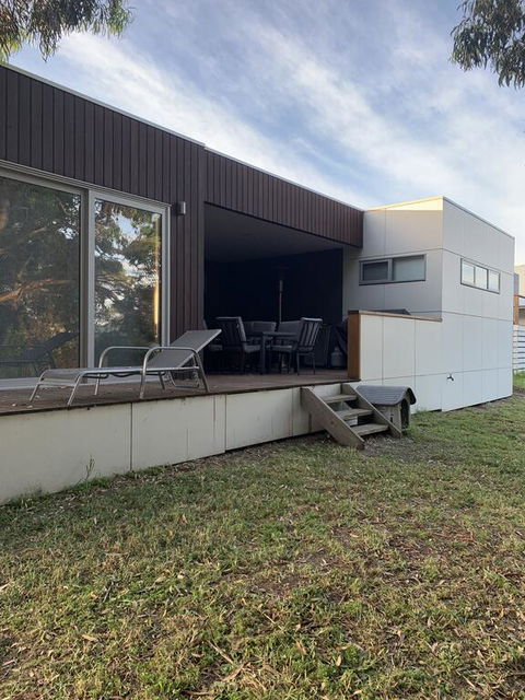 Tranquil Getaway Wifi Netflix Pet Friendly - New Castle Holiday 3