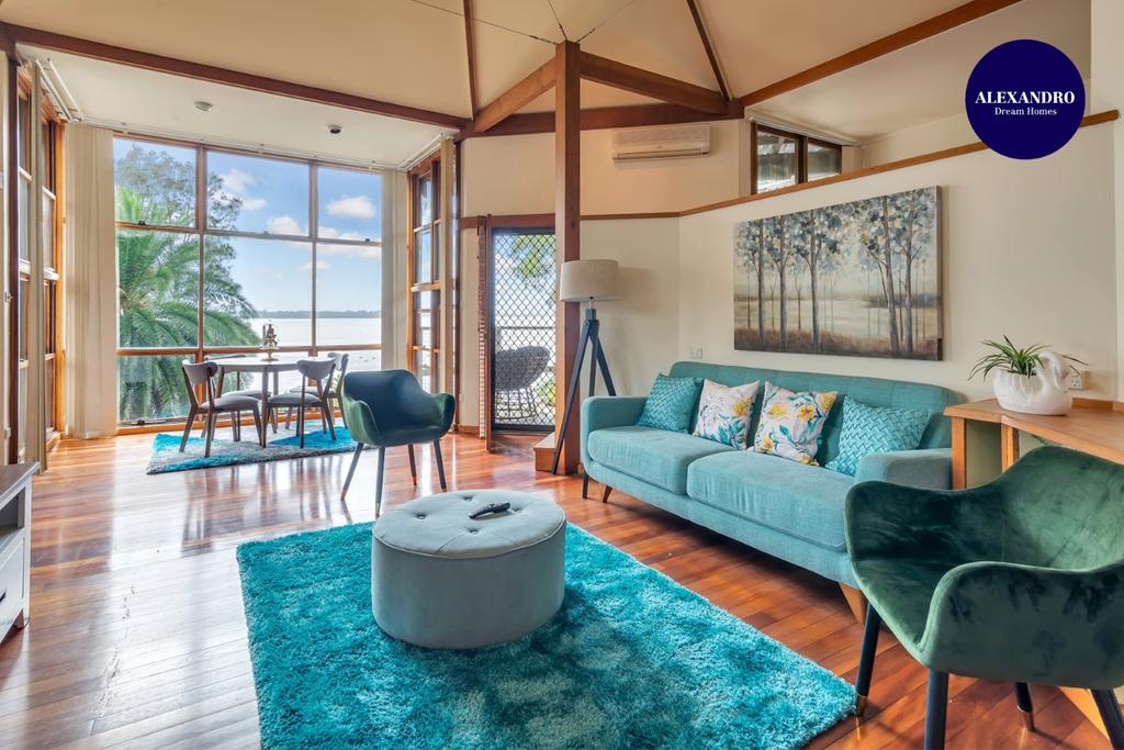 Charmhaven NSW New Castle Holiday