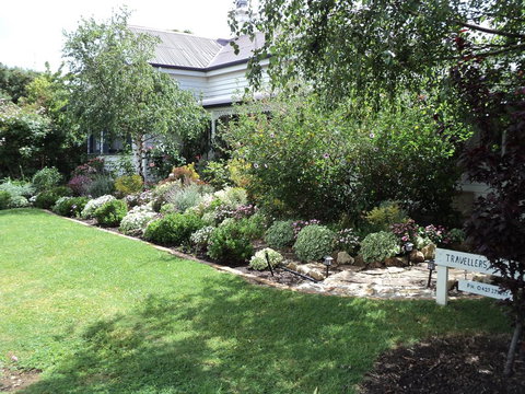 Travellers Rest B&B - New Castle Holiday 0