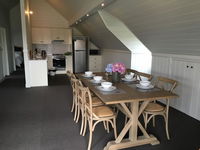 Book Pokolbin Accommodation Vacations New Castle Holiday New Castle Holiday