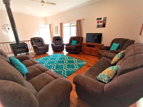 Treetops Escape - New Castle Holiday 3