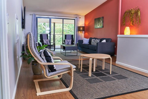 Treetops Haven - New Castle Holiday 1