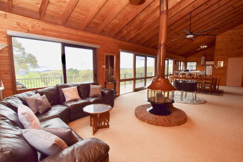 Treetops Retreat Katoomba - New Castle Holiday 0