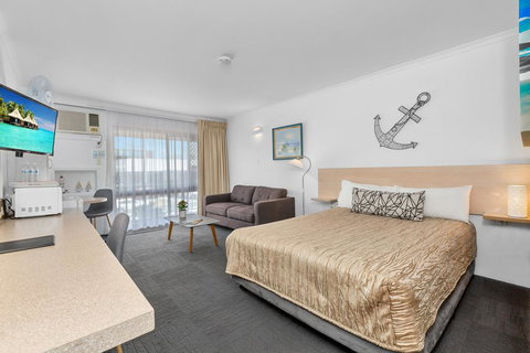 Tweed Harbour Motor Inn - New Castle Holiday 1