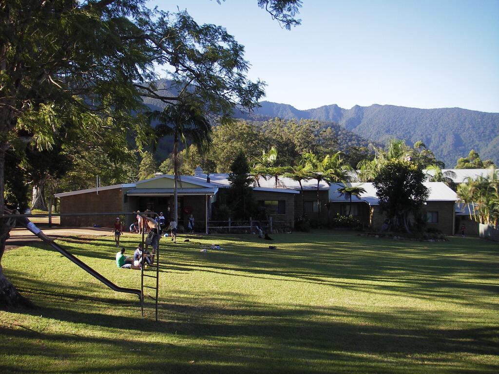 Tyalgum Creek NSW New Castle Holiday