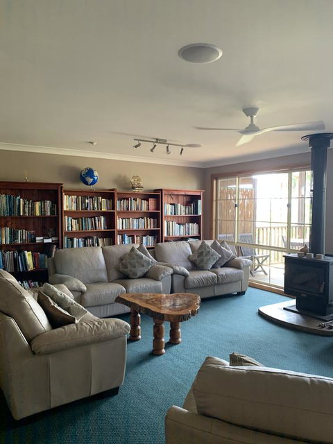 Ulladulla Guest House - New Castle Holiday 2