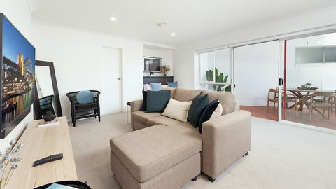 ULTIMATE BONDI LIVING - New Castle Holiday 0