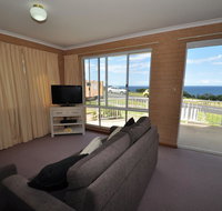 Unit 1 Countess Court - New Castle Holiday